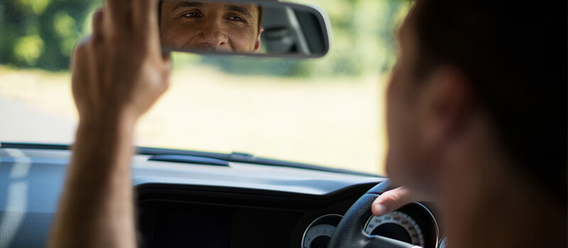 adjusting interior mirror